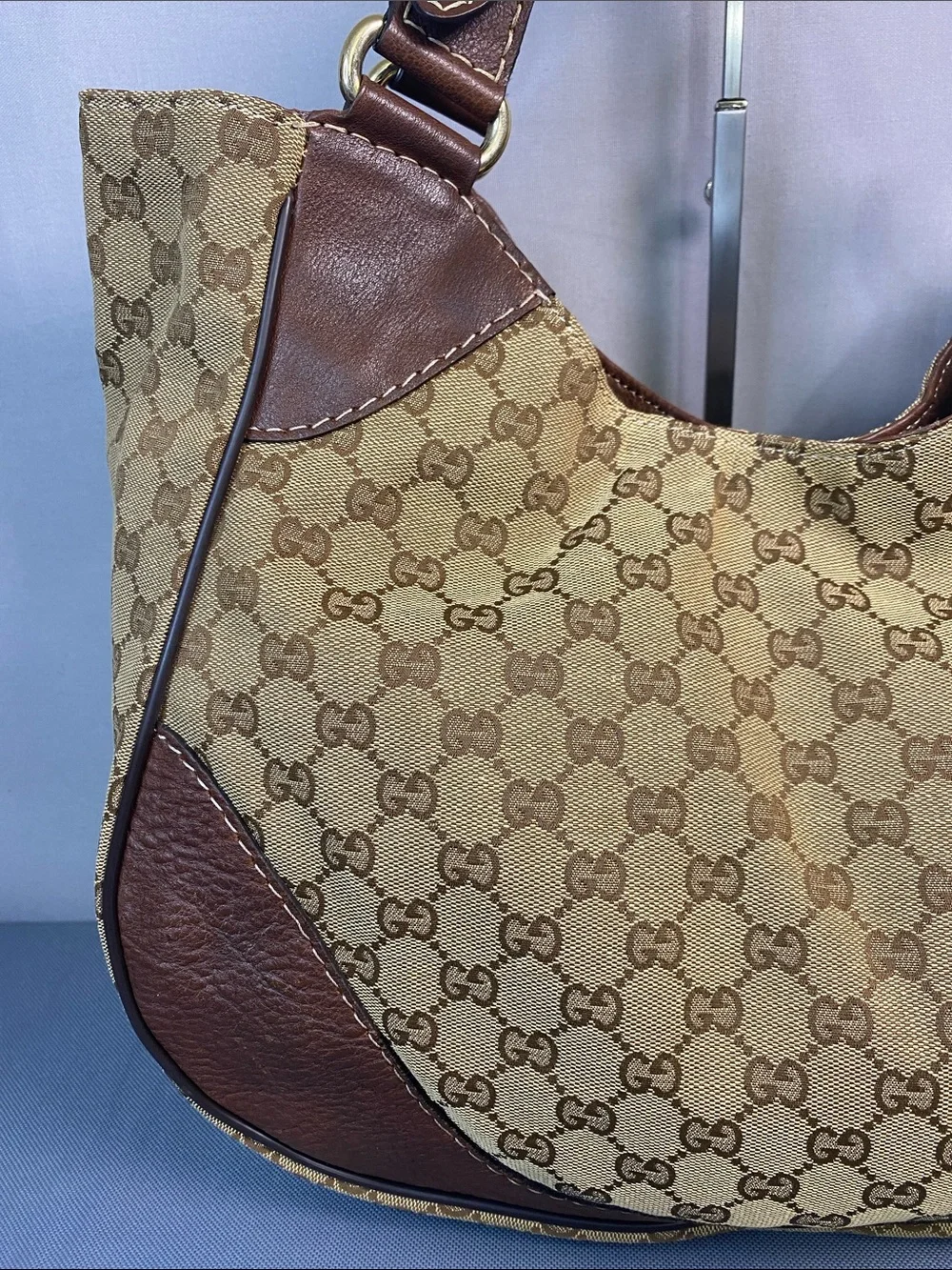 ✨️GUCCI GG Canvas Charlotte Hobo Bag